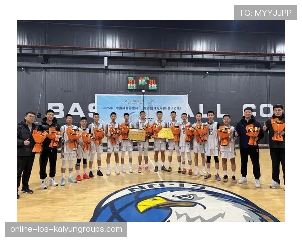 冠军球队备战赛季再度封闭集训,力争蝉联桂冠,冠军联赛小组赛 冠军球队备战赛季再度封闭集训,力争蝉联桂冠,冠军联赛小组赛